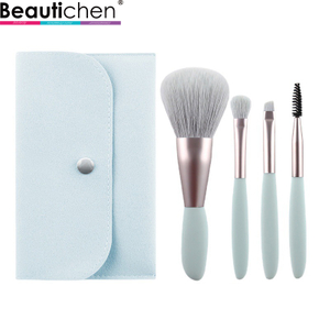 Beautichen Набор кистей для макияжа — 4 шт. с голубыми ручками и синим кожаным чехлом