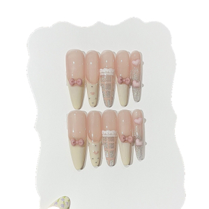 Beautichen — набор из 10 накладных ногтей с бантиками и сердечками, для нанесения с клеем